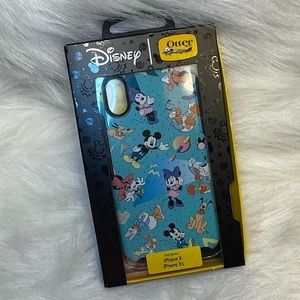 Otter Box Disney iPhone X/Xs Case In Box